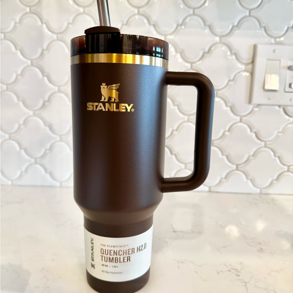 Stanley limited edition chocolate gold 40oz